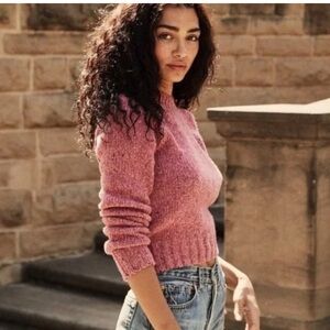 Like new! DOEN Kaia Sweater size small! Gorgeous!